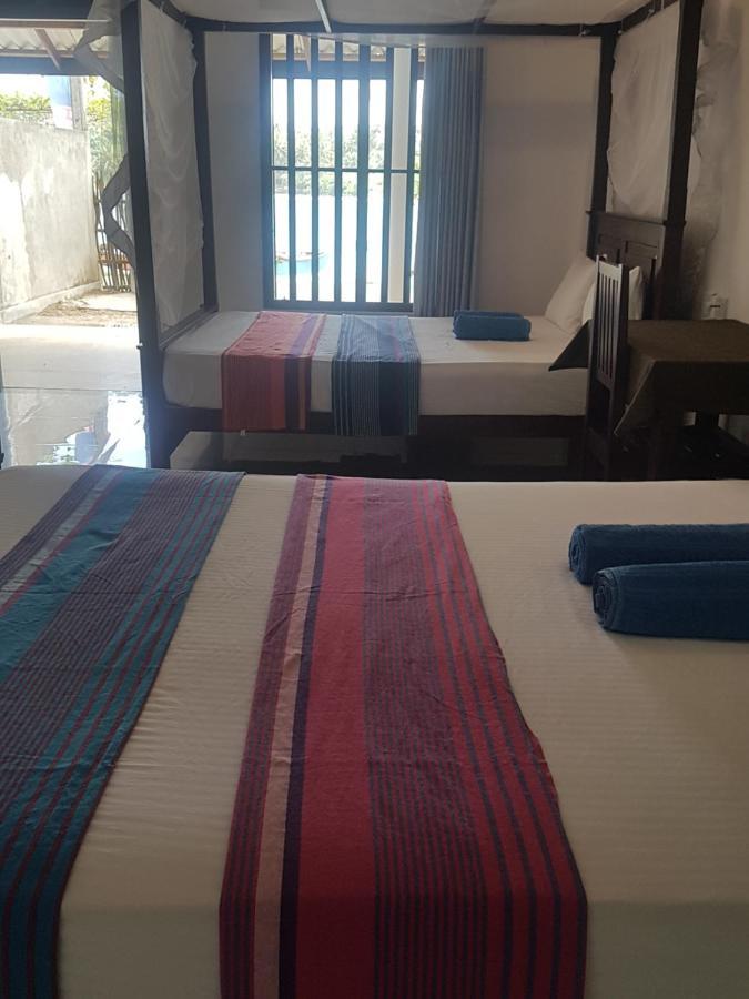 Sea Port Hiriketiya Bed & Breakfast Dickwella Exterior photo