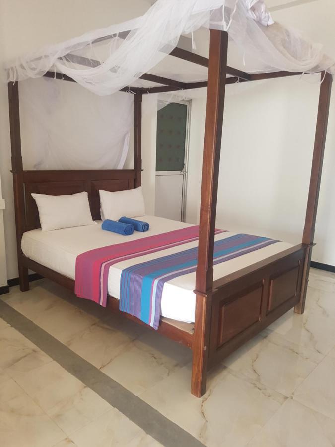 Sea Port Hiriketiya Bed & Breakfast Dickwella Exterior photo