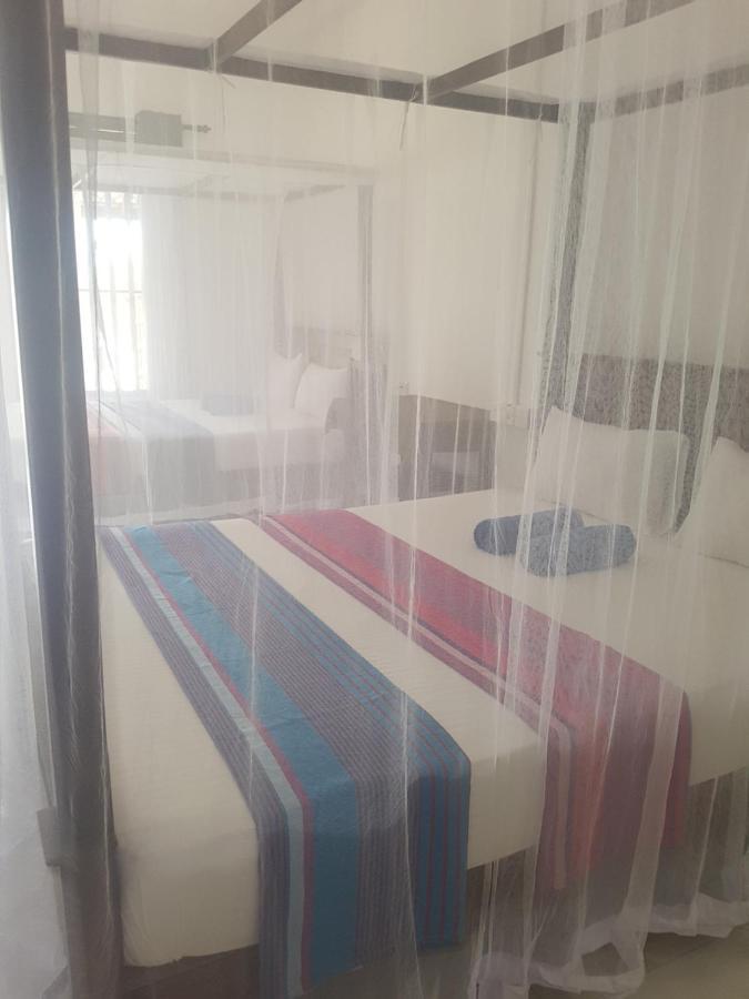 Sea Port Hiriketiya Bed & Breakfast Dickwella Exterior photo