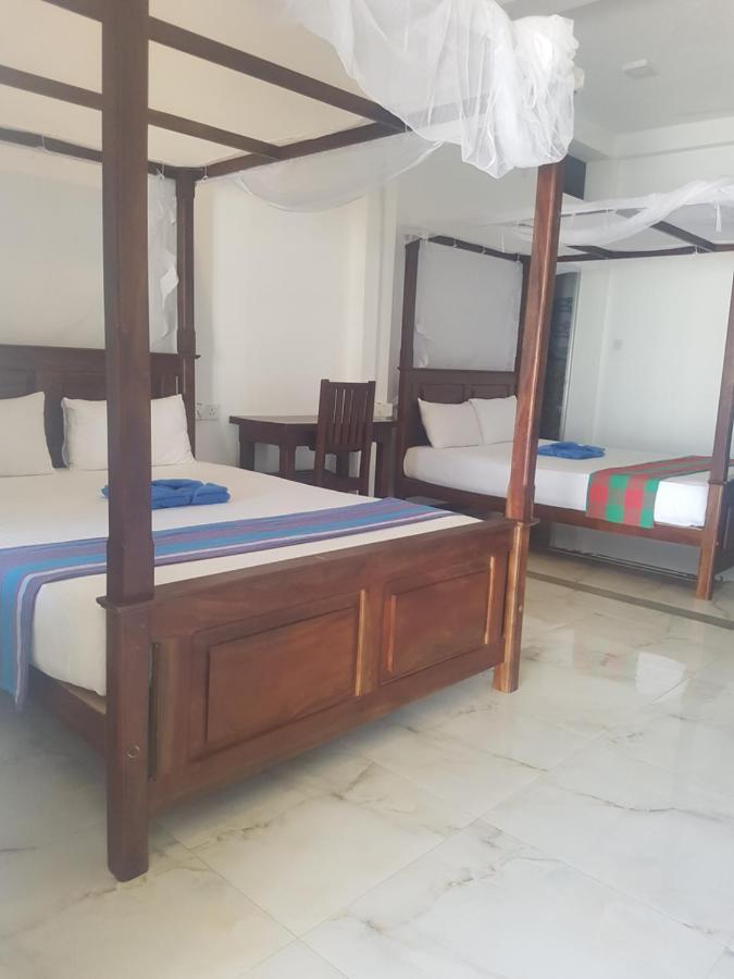 Sea Port Hiriketiya Bed & Breakfast Dickwella Exterior photo